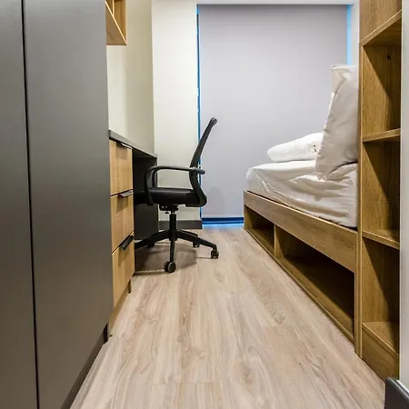 דירה Destiny Student - Broga House קורק