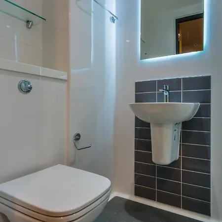 Апартаменты Argyl - Broga House