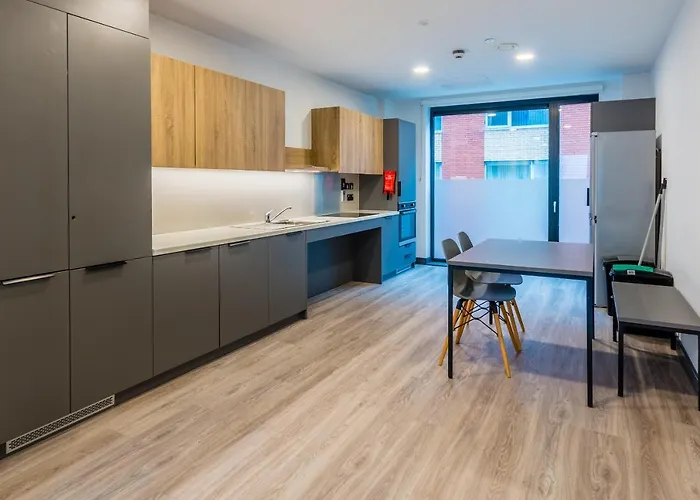 Argyl - Broga House Central Cork Accommodation *